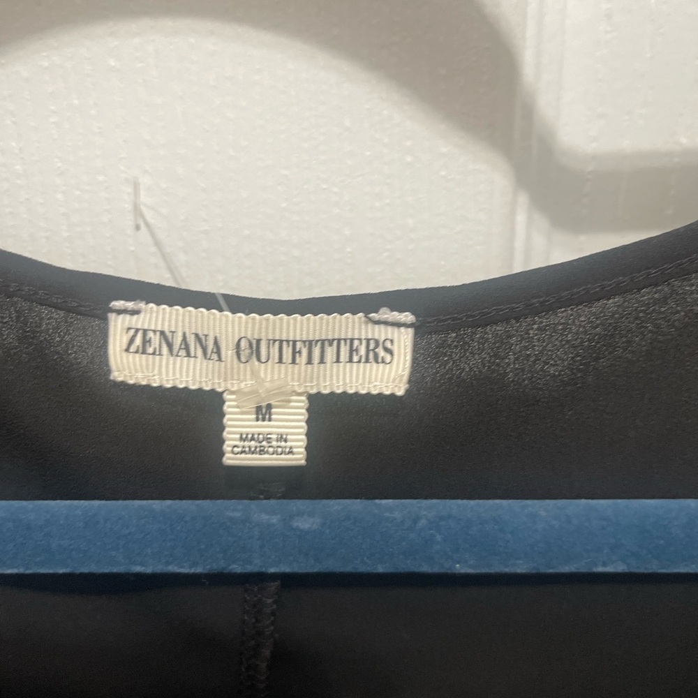 Zenana Outfitters Elegant Black Sleeveless Tank - Picture 8 of 11